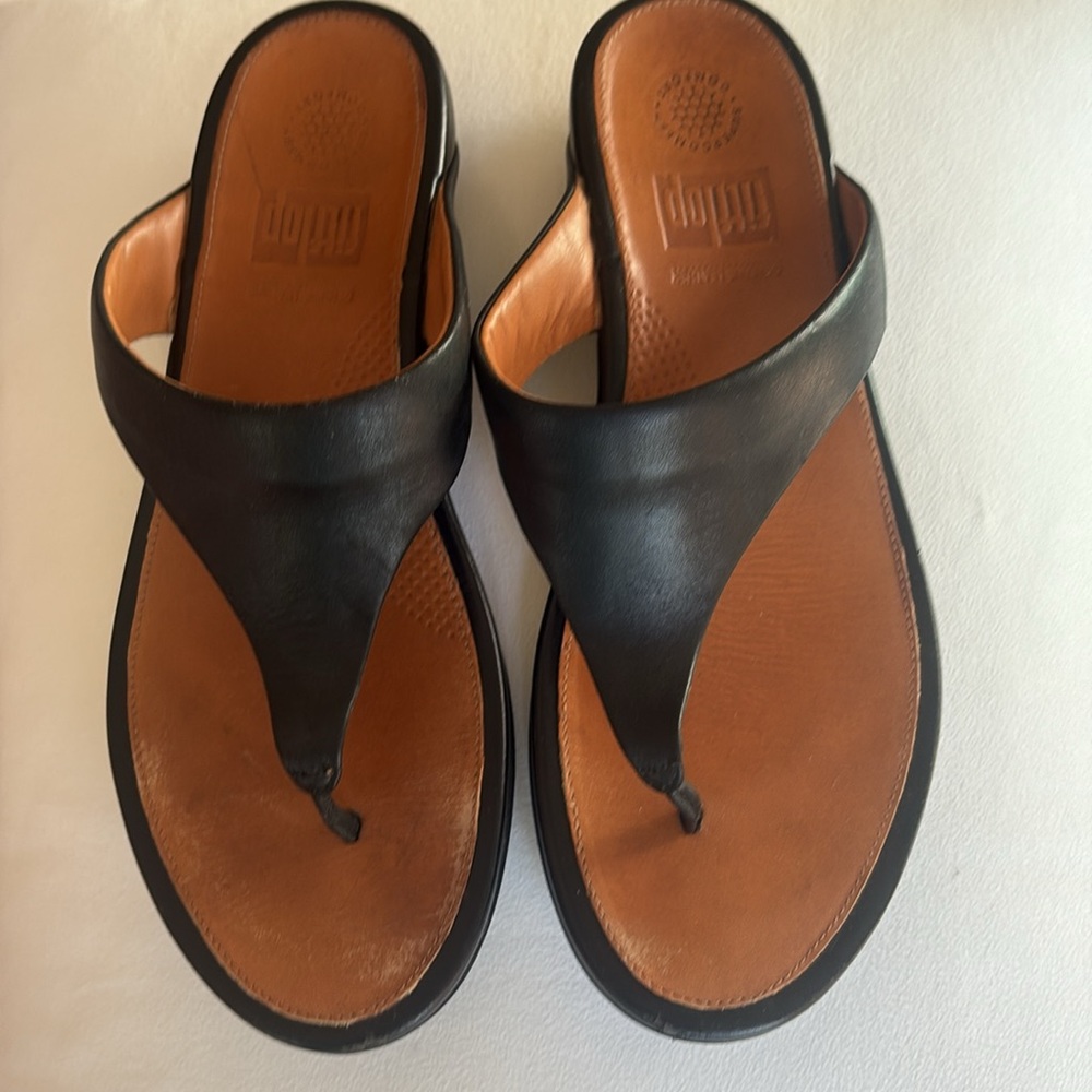 Fit Flops - Picture 2 of 6